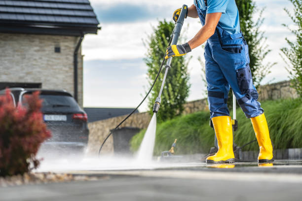 Best Dumpster Area Cleaning  in Wakefield, VA